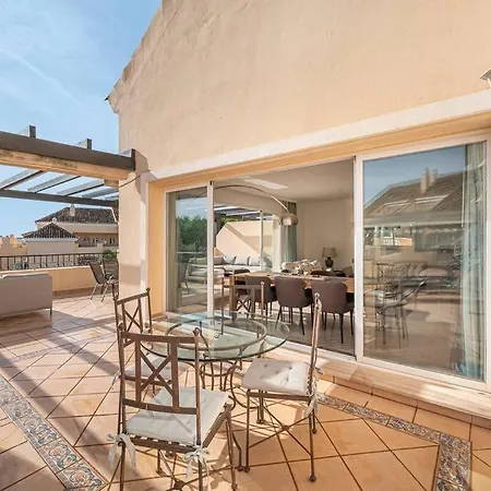 Amazing 4br Apart. Parking, Pool, Close To The Sea * Marbella