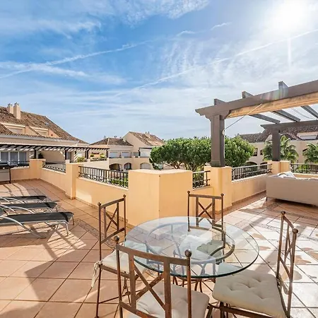 Amazing 4br Apart. Parking, Pool, Close To The Sea * Marbella